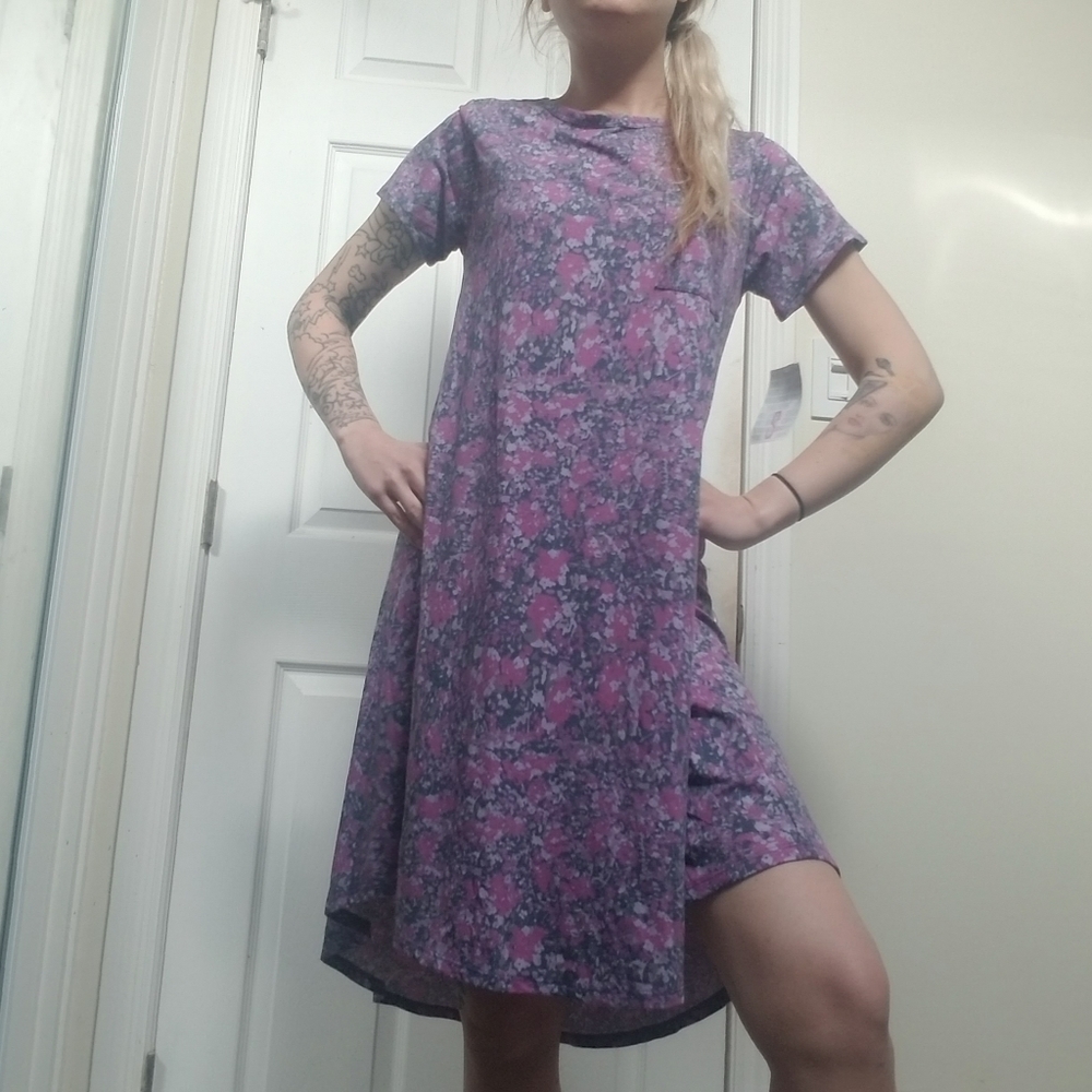 NWT - LuLaRoe Carly Floral Print Dress (S)